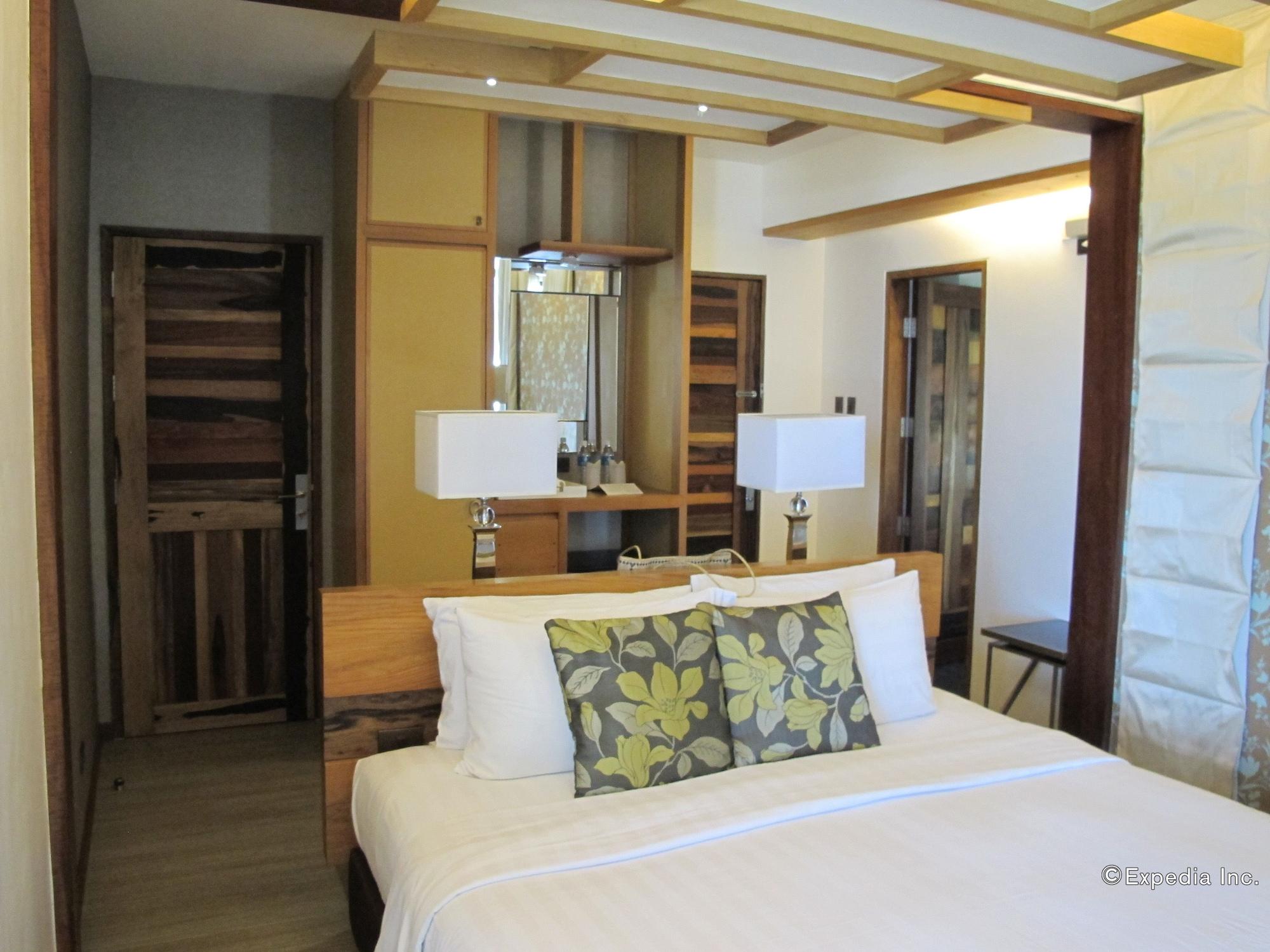 Infinity Resort Puerto Galera Exteriér fotografie