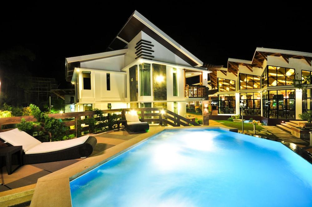 Infinity Resort Puerto Galera Exteriér fotografie